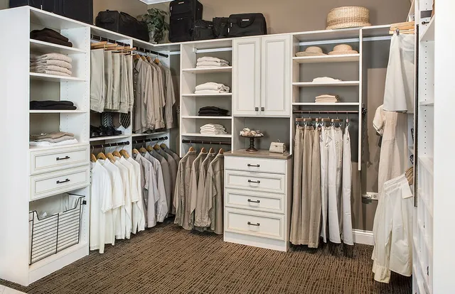 Simplify Your Space: The Ultimate Guide to Choosing a Closet Organizer in Mission Hills